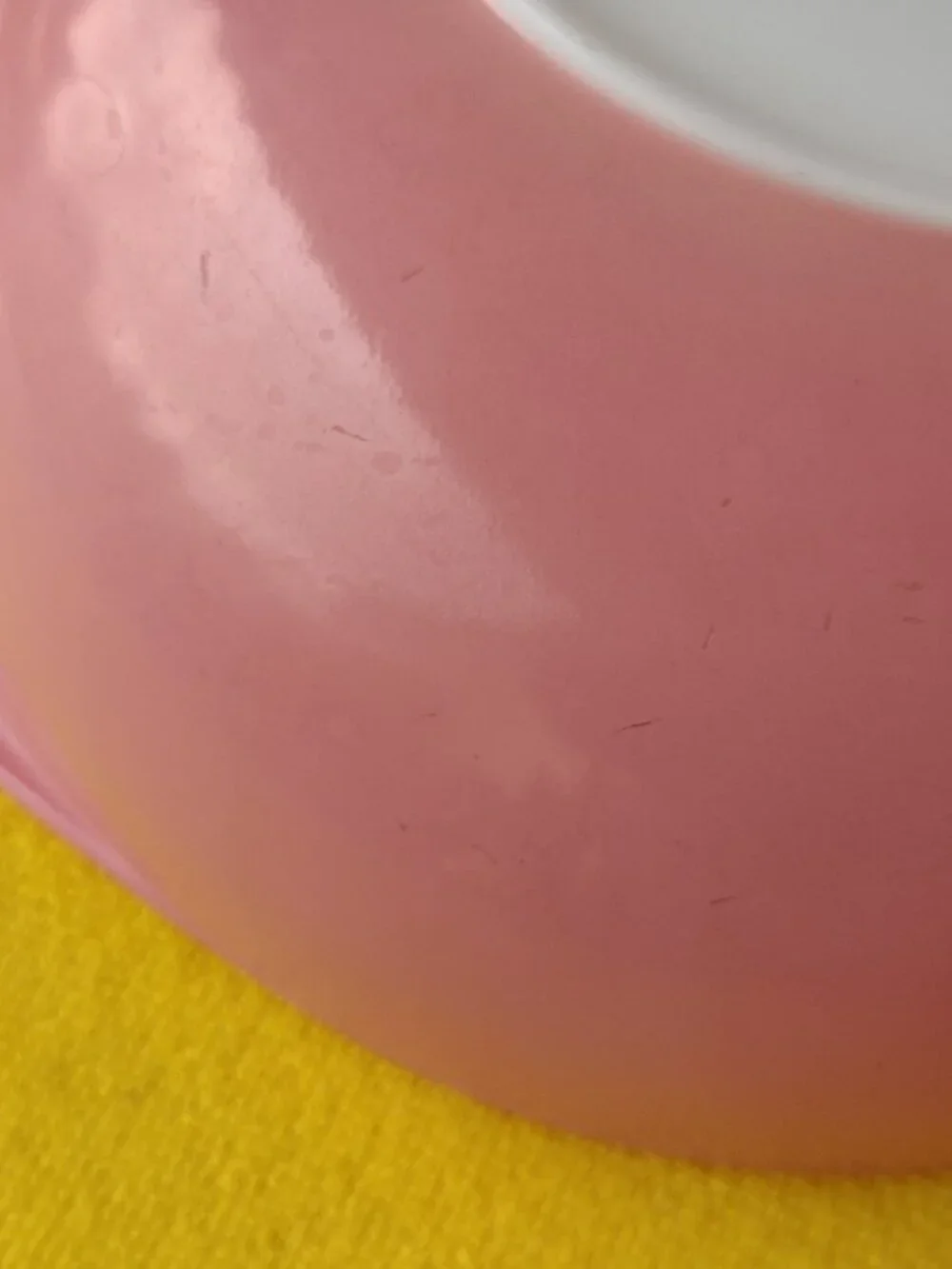 Vintage PYREX 2 Qt Flamingo Pink Round Casserole Dish #024 with Glass Lid 684-C